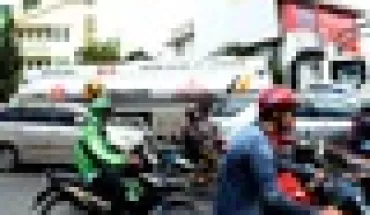 Vốn ngoại làm thị trường xăng dầu thêm sôi động